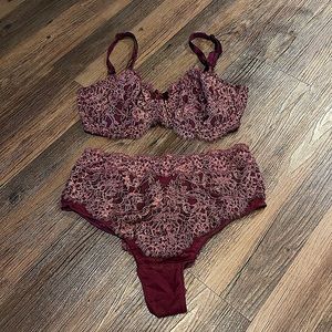 Victoria’s Secret Lingerie Set
